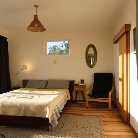 4 Bedroom Home With Sea Views Whanganui Exterior photo